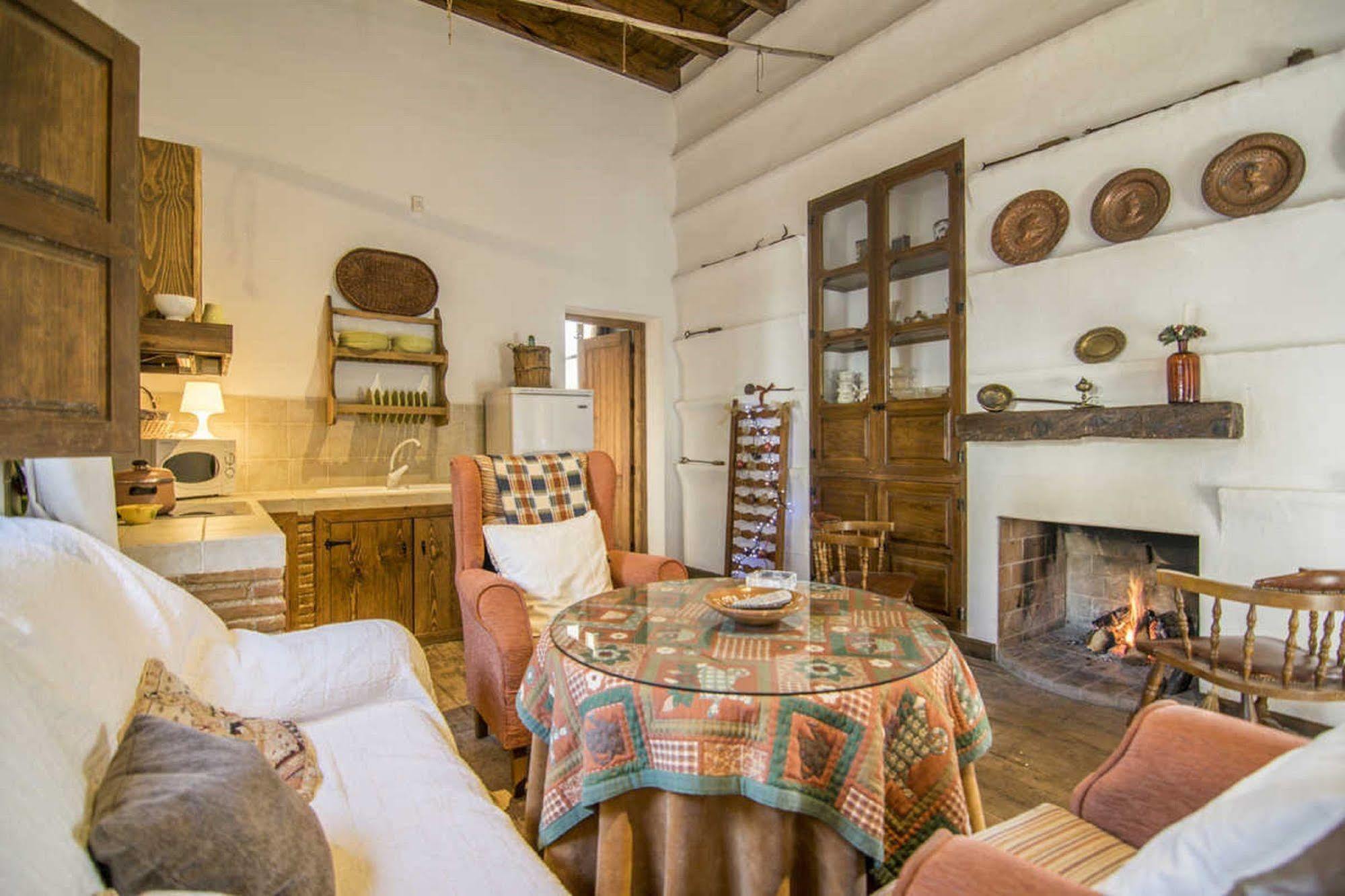 Alojamiento Rural El Cortijuelo Hotell Illora Eksteriør bilde