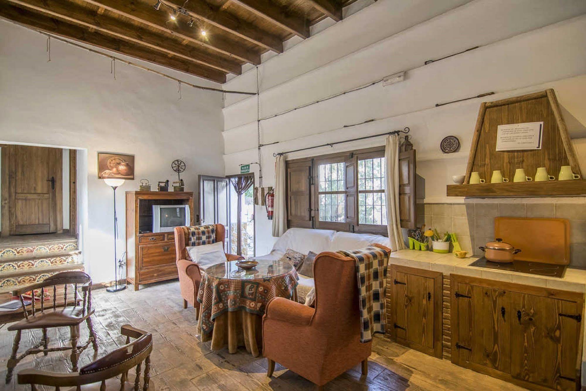 Alojamiento Rural El Cortijuelo Hotell Illora Eksteriør bilde