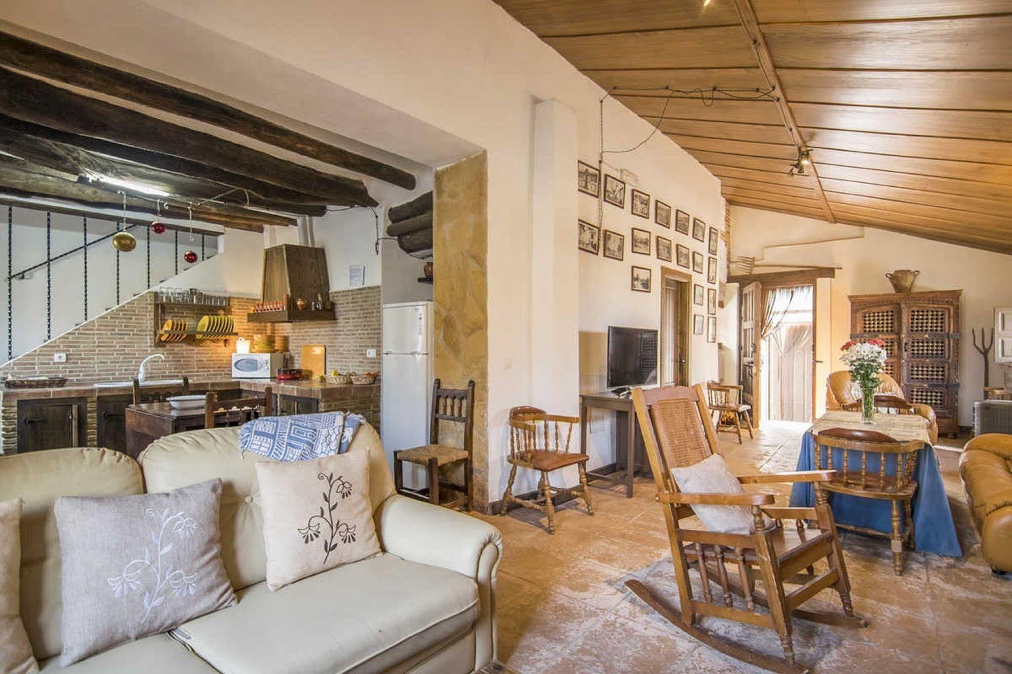 Alojamiento Rural El Cortijuelo Hotell Illora Eksteriør bilde