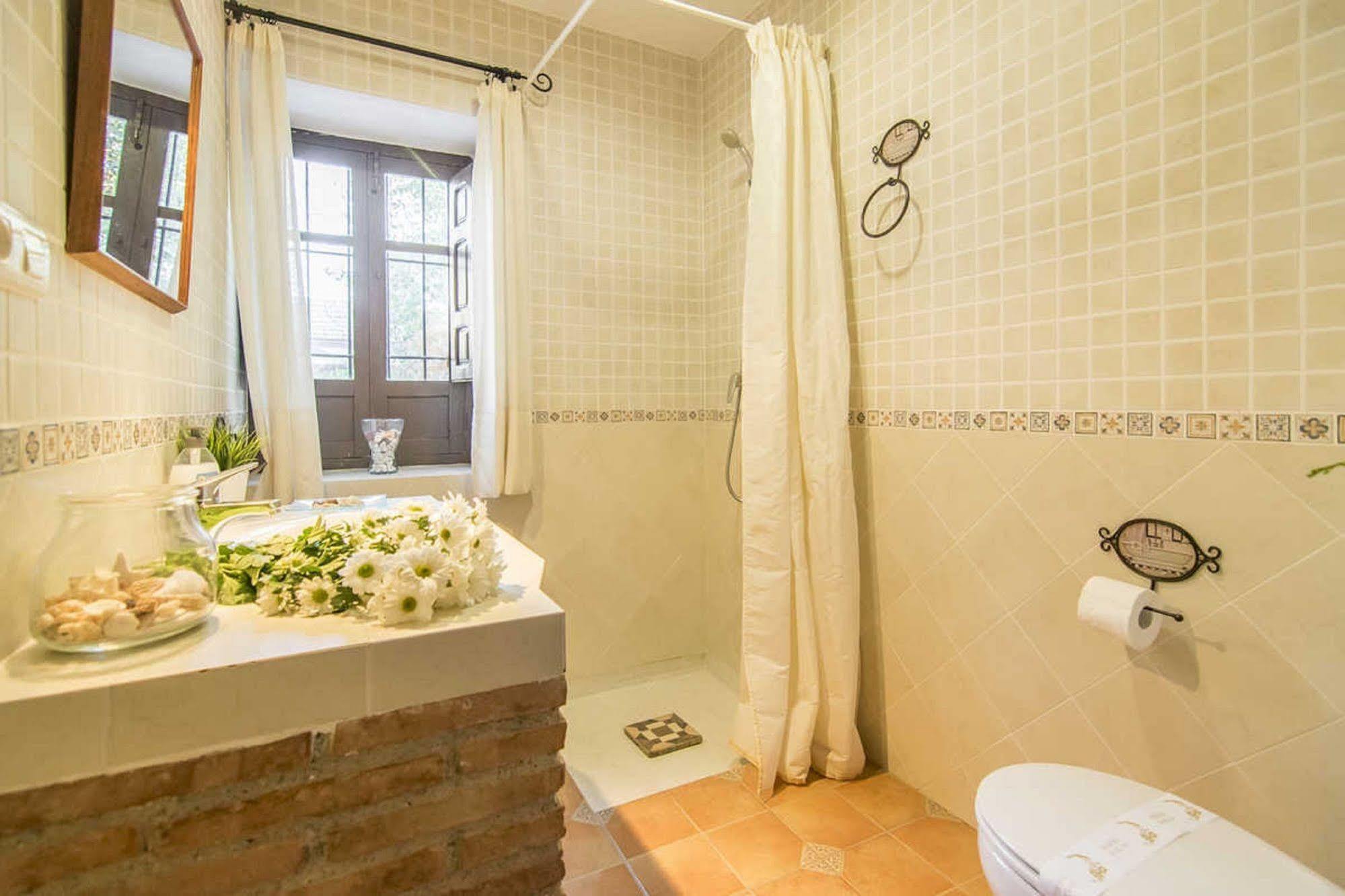 Alojamiento Rural El Cortijuelo Hotell Illora Eksteriør bilde